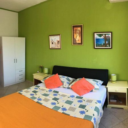 Apartamento Family Stakic Baška Voda Exterior foto